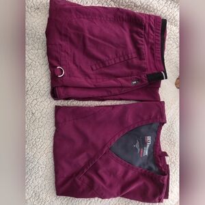 Burgundy Grey's Anatomy scrub set, size small